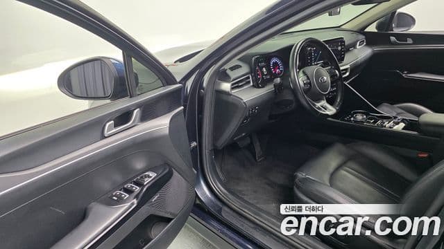 Kia K5 3세대 Prestige, 2021 11