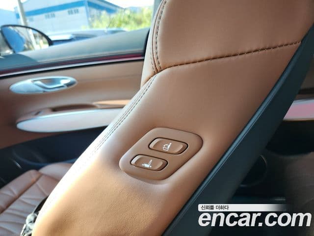 Genesis GV70, 2025 14