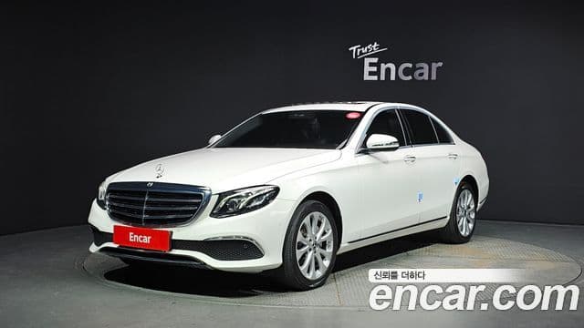 Mercedes-Benz E-класс W213 Exclusive, 2020 1