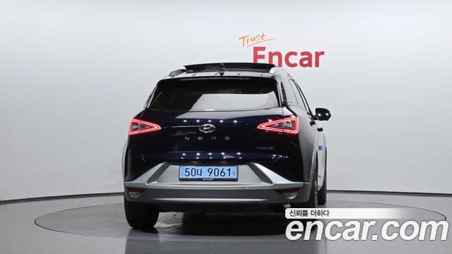 Hyundai NEXO Premium, 2023 4