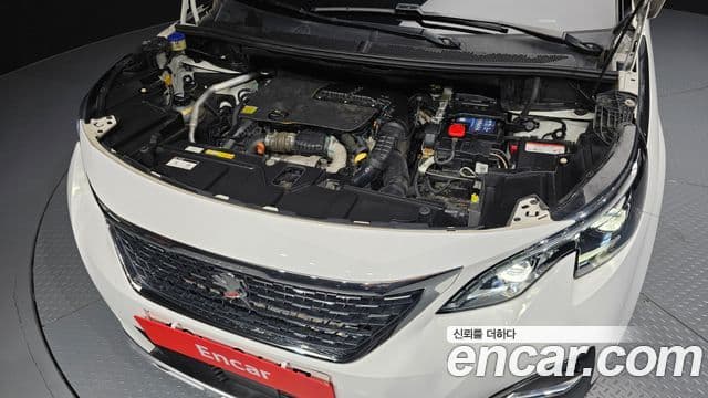 Peugeot 3008 2세대 1.6 BlueHDi Allure, 2018 6