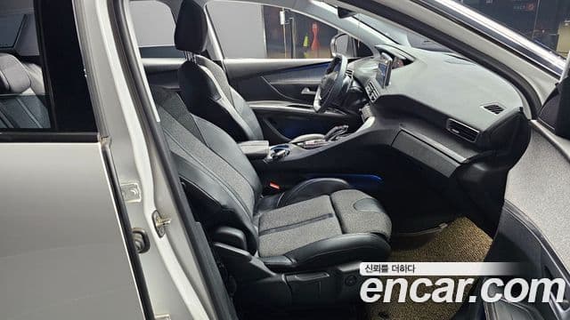 Peugeot 3008 2세대 1.6 BlueHDi Allure, 2018 10