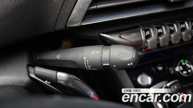 Peugeot 3008 2세대 1.6 BlueHDi Allure, 2018 19
