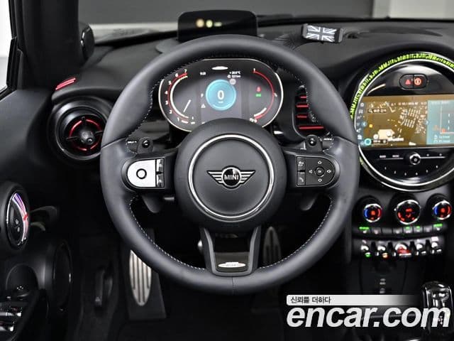 Mini Cooper S кабриолет 3세대, 2024 13