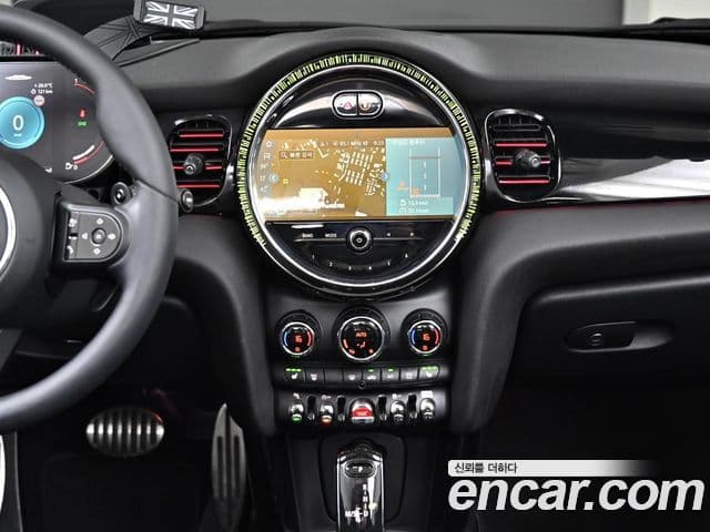 Mini Cooper S кабриолет 3세대, 2024 14