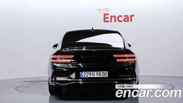 Genesis G80 (RG3) бензин 2.5 турбо AWD, 2025 4