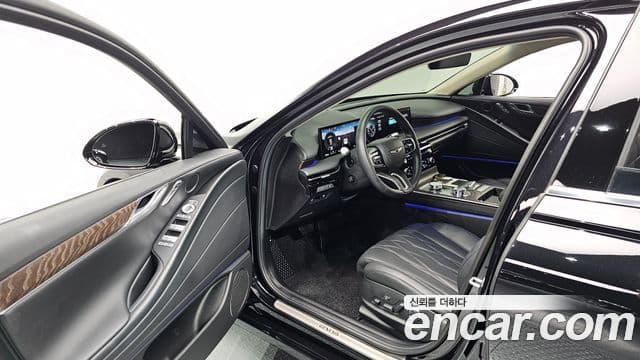 Genesis G80 (RG3) бензин 2.5 турбо AWD, 2025 11