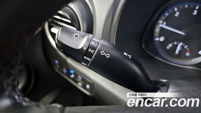 Hyundai Kona Modern tech, 2018 18