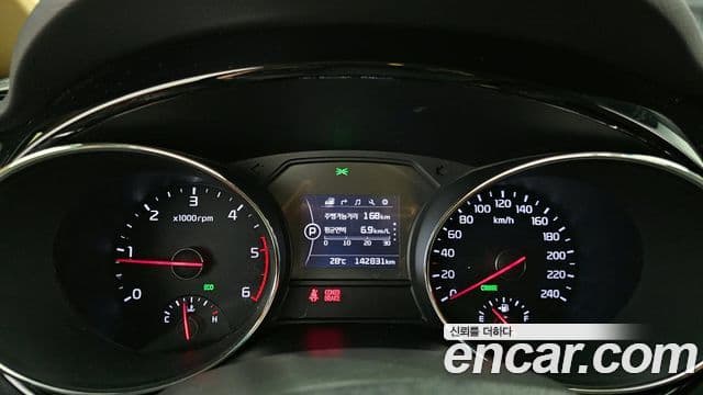 Kia All New Carnival Prestige, 2016 8