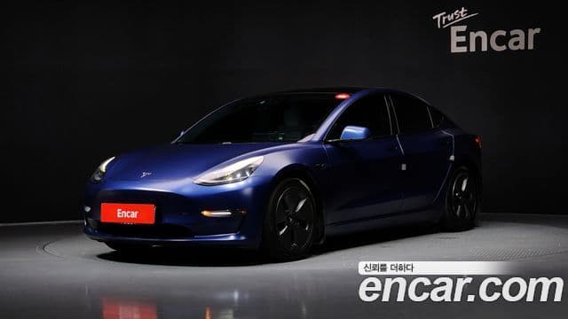 Tesla модель 3 Long Range, 2021 1