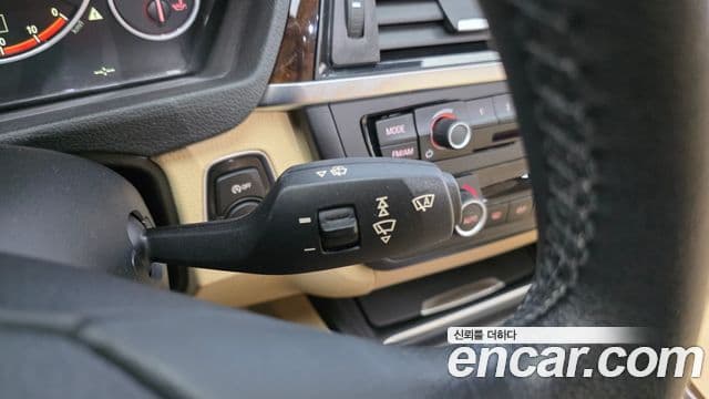 BMW 3시리즈 (F30), 2015 18