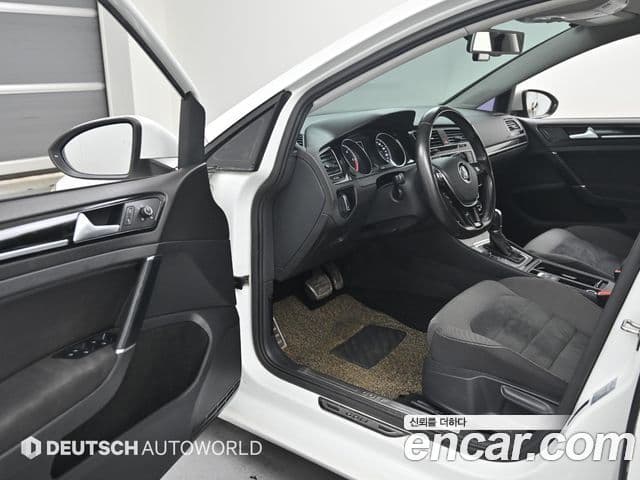 Volkswagen Гольф 7세대, 2014 11