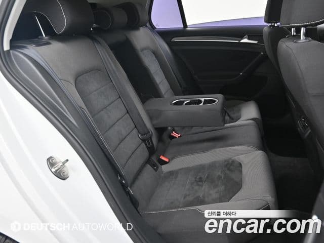 Volkswagen Гольф 7세대, 2014 12