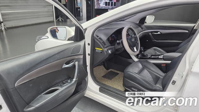 Hyundai i40 살룬 PYL, 2014 11