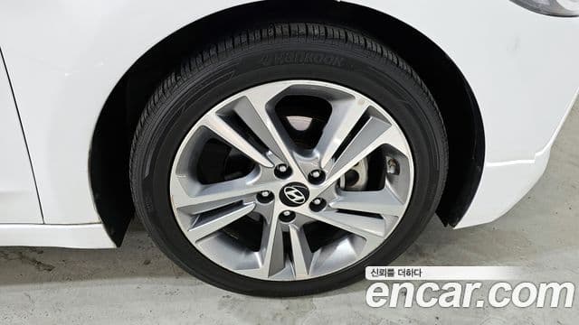 Hyundai Avante AD 1.6 GDI Value Plus, 2018 все фото