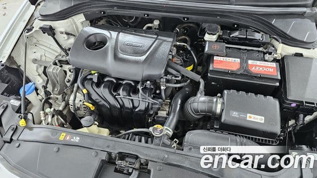 Hyundai Avante AD 1.6 GDI Value Plus, 2018 6