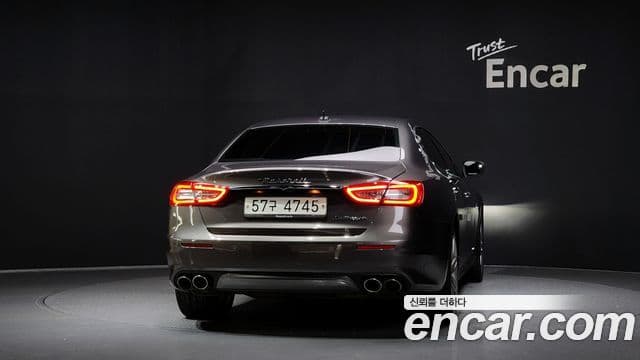 Maserati Quattroporte 3.0 V6 GranLusso, 2019 4