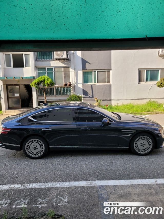 Genesis G80 (RG3) бензин 2.5 турбо AWD, 2025 7