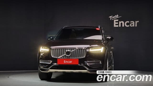 Volvo XC90 2세대 T8 Inscription гибрид, 2017 3