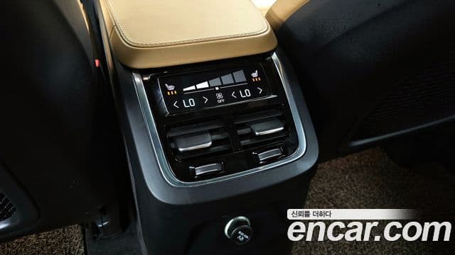 Volvo XC90 2세대 T8 Inscription гибрид, 2017 18