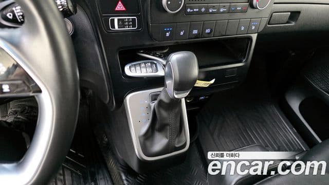 Hyundai Staria L3.5 инвалидная коляска / для коляски 리프트/슬로프, 2022 9
