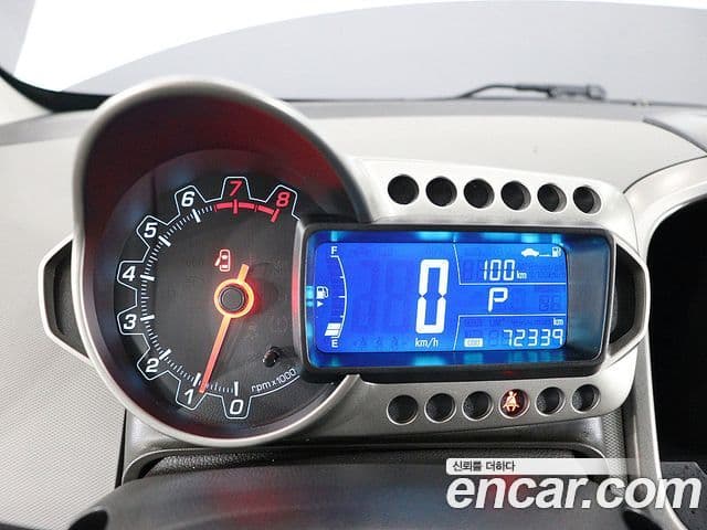 Chevrolet(GM대우) 아베오 хэтчбек топовая версия, 2015 7