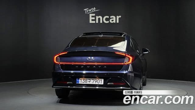 Hyundai Sonata гибрид (DN8) Family, 2021 4