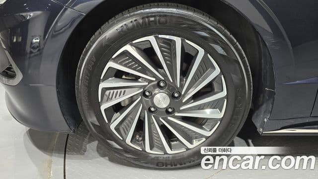 Hyundai Sonata гибрид (DN8) Family, 2021 все фото