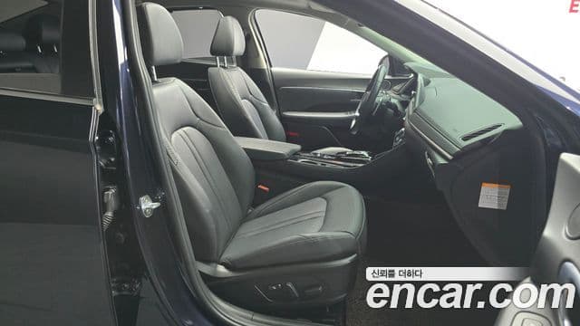 Hyundai Sonata гибрид (DN8) Family, 2021 10