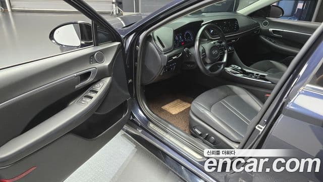 Hyundai Sonata гибрид (DN8) Family, 2021 11