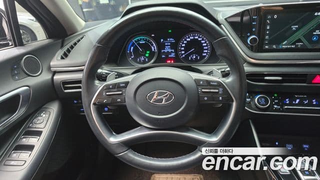 Hyundai Sonata гибрид (DN8) Family, 2021 14