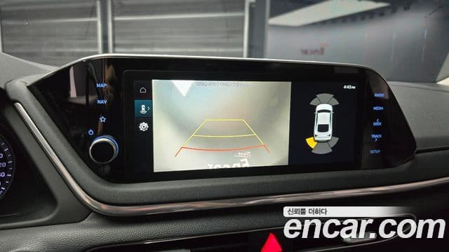 Hyundai Sonata гибрид (DN8) Family, 2021 16