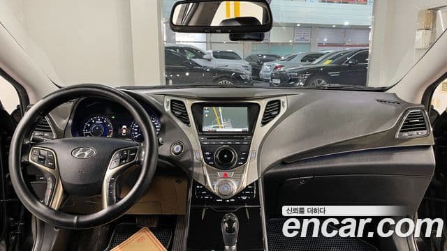 Hyundai Grandeur HG Executive, 2012 7