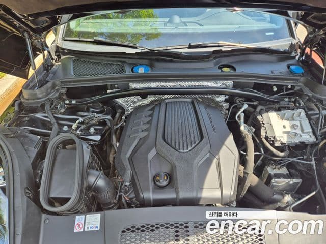 Porsche Macan 95B, 2024 6