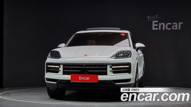 Porsche Cayenne (PO536) 3.0 E-гибрид, 2025 3