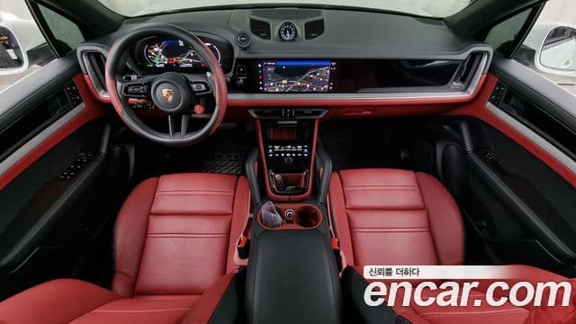 Porsche Cayenne (PO536) 3.0 E-гибрид, 2025 7