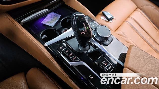 BMW 5시리즈 (G30) 520i M Sport, 2021 9