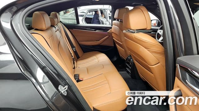 BMW 5시리즈 (G30) 520i M Sport, 2021 12