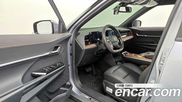 KG모빌리티(SsangYong) Torres EVX E7, 2025 11