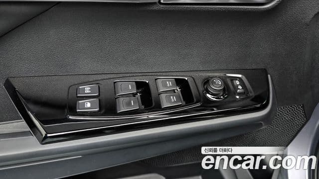 KG모빌리티(SsangYong) Torres EVX E7, 2025 18