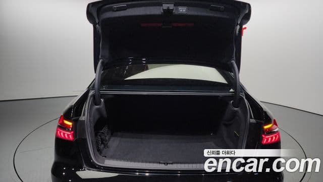 Audi A6 (C8) Premium, 2023 20