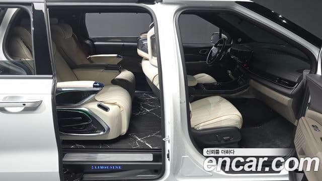 Kia The / новый New Carnival 4세대 бензин 9인승 High Limousine (компания по спецнадстройкам), 2024 12