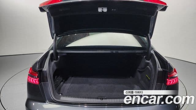 Audi A6 (C8) Premium, 2023 20