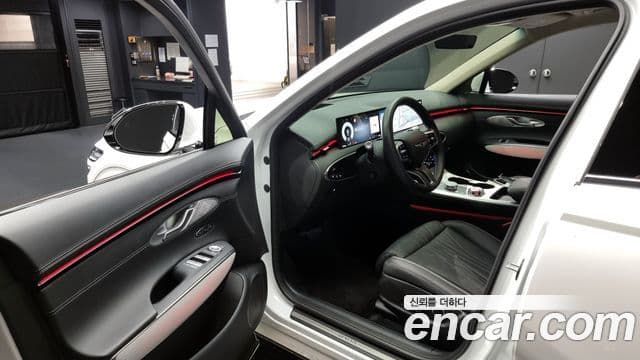 Genesis GV70, 2025 10