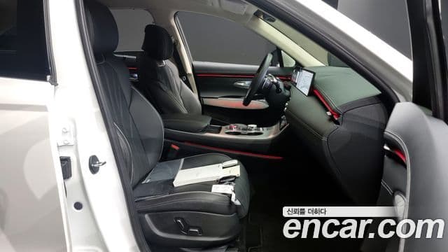 Genesis GV70, 2025 11