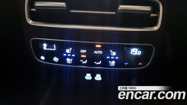 Genesis GV70, 2025 17