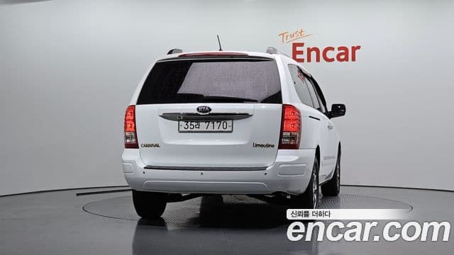Kia Carnival R топовая версия, 2014 4