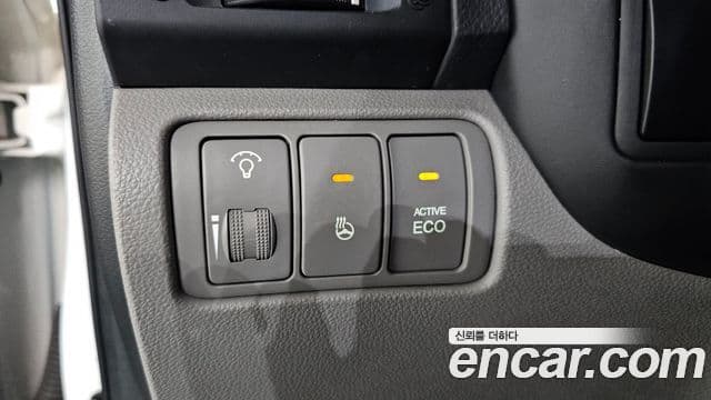 Kia Carnival R топовая версия, 2014 17