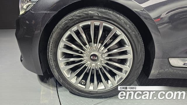 Kia The / новый K9 Grand Platinum, 2021 все фото