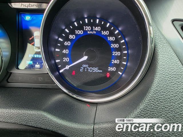 Hyundai Sonata гибрид Premium, 2014 9